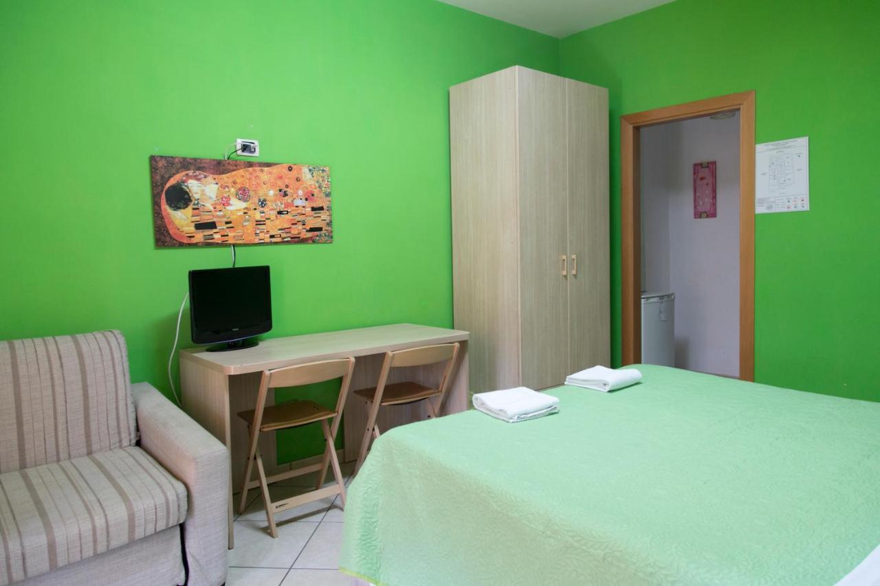 Hotel Campi Flegrei House à Naples Extérieur photo
